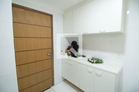 Casa de condomínio à venda com 172m², 3 quartos e 2 vagas Casa de condomínio à venda com 172m², 3 quartos e 2 vagasArea de servico