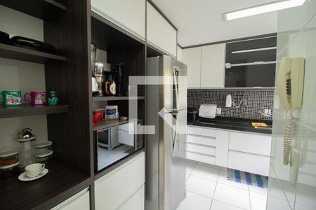 Casa de condomínio à venda com 172m², 3 quartos e 2 vagas Casa de condomínio à venda com 172m², 3 quartos e 2 vagasCozinha