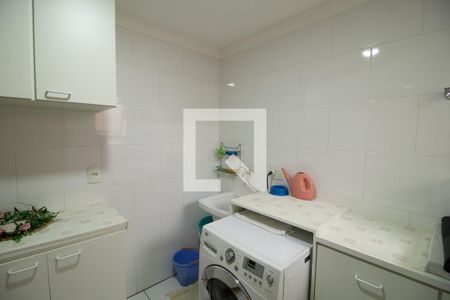 Casa de condomínio à venda com 172m², 3 quartos e 2 vagas Casa de condomínio à venda com 172m², 3 quartos e 2 vagasArea de servico