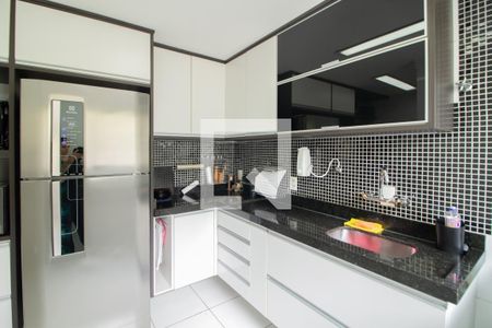 Casa de condomínio à venda com 172m², 3 quartos e 2 vagas Casa de condomínio à venda com 172m², 3 quartos e 2 vagasCozinha