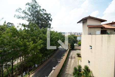 Casa de condomínio à venda com 172m², 3 quartos e 2 vagas Casa de condomínio à venda com 172m², 3 quartos e 2 vagasArea externa