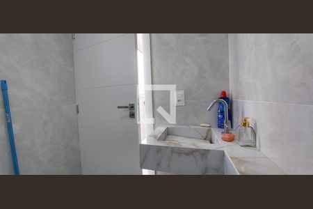 Casa à venda com 370m², 3 quartos e 3 vagas Casa à venda com 370m², 3 quartos e 3 vagasBanheiro 4