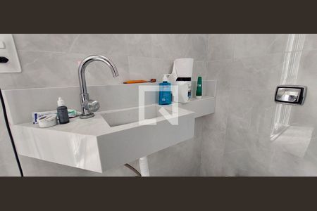 Casa à venda com 370m², 3 quartos e 3 vagas Casa à venda com 370m², 3 quartos e 3 vagasBanheiro Quarto 2 suíte