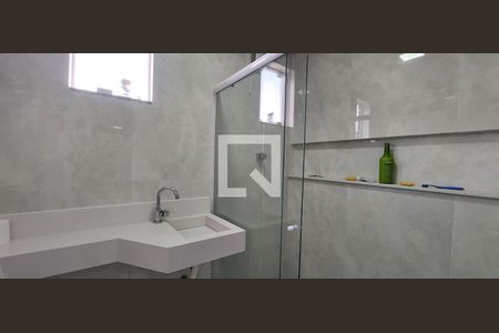 Casa à venda com 370m², 3 quartos e 3 vagas Casa à venda com 370m², 3 quartos e 3 vagasBanheiro Quarto 3 suíte