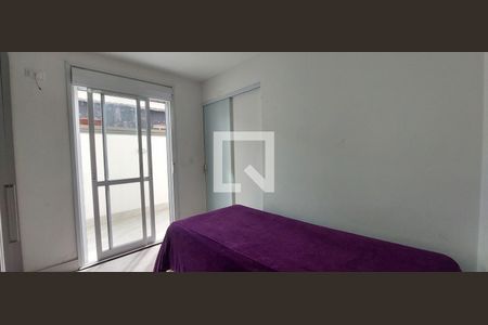 Casa à venda com 370m², 3 quartos e 3 vagas Casa à venda com 370m², 3 quartos e 3 vagasQuarto 2 suíte