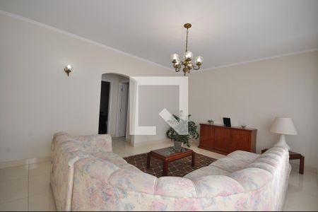 Sala de casa à venda com 3 quartos, 648m² em Vila Nova Mazzei, São Paulo