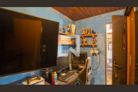 Casa à venda com 141m², 4 quartos e 2 vagas Casa à venda com 141m², 4 quartos e 2 vagasQuarto 3