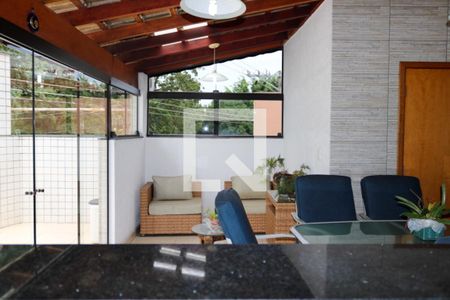 Apartamento à venda com 168m², 3 quartos e 2 vagas Apartamento à venda com 168m², 3 quartos e 2 vagasVaranda Gourmet