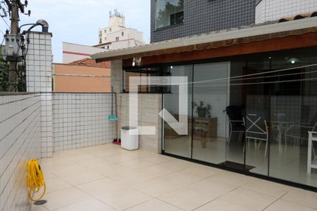 Apartamento à venda com 168m², 3 quartos e 2 vagas Apartamento à venda com 168m², 3 quartos e 2 vagasTerraço