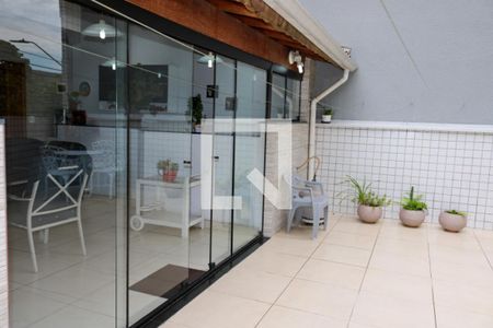 Apartamento à venda com 168m², 3 quartos e 2 vagas Apartamento à venda com 168m², 3 quartos e 2 vagasTerraço