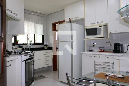 Apartamento à venda com 168m², 3 quartos e 2 vagas Apartamento à venda com 168m², 3 quartos e 2 vagasCozinha
