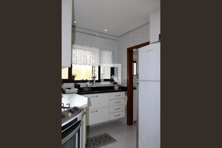 Apartamento à venda com 168m², 3 quartos e 2 vagas Apartamento à venda com 168m², 3 quartos e 2 vagasCozinha