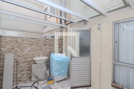 Apartamento à venda com 54m², 2 quartos e 1 vaga Apartamento à venda com 54m², 2 quartos e 1 vagaQuintal