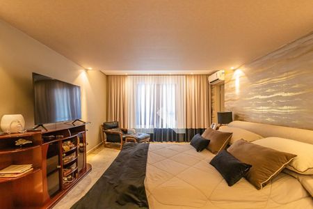 Casa de condomínio à venda com 806m², 4 quartos e 6 vagasSuíte 3