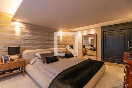 Casa de condomínio à venda com 806m², 4 quartos e 6 vagasSuíte 3