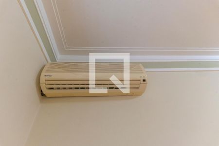 Casa à venda com 317m², 4 quartos e 4 vagas Casa à venda com 317m², 4 quartos e 4 vagasQuarto 2