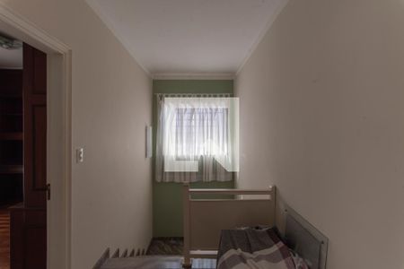 Casa à venda com 317m², 4 quartos e 4 vagas Casa à venda com 317m², 4 quartos e 4 vagasEscada da Sala