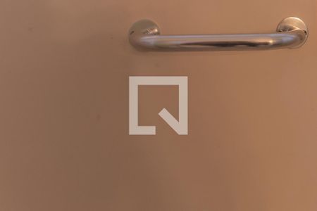 Casa à venda com 317m², 4 quartos e 4 vagas Casa à venda com 317m², 4 quartos e 4 vagasBanheiro da Suíte 1