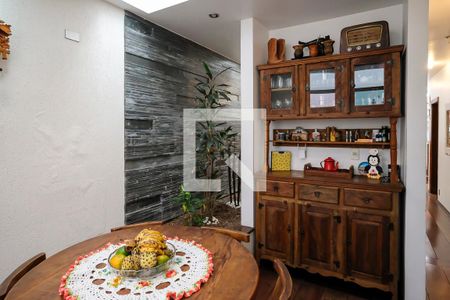 Casa à venda com 360m², 4 quartos e 3 vagasCopa