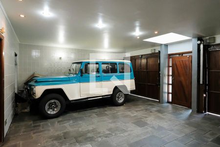 Casa à venda com 360m², 4 quartos e 3 vagasGaragem