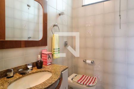 Casa à venda com 360m², 4 quartos e 3 vagasLavabo 1