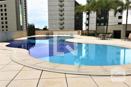 Apartamento à venda com 216m², 4 quartos e 4 vagas Apartamento à venda com 216m², 4 quartos e 4 vagasÁrea comum