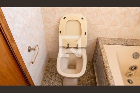 Apartamento para alugar com 154m², 4 quartos e 1 vagaBanheiro da Suíte