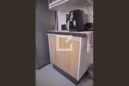 Apartamento à venda com 117m², 2 quartos e 2 vagasCozinha - Armários