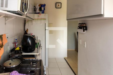 Apartamento à venda com 46m², 2 quartos e 1 vaga Apartamento à venda com 46m², 2 quartos e 1 vagaCozinha e Área de Serviço