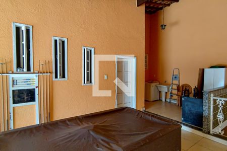 Casa à venda com 160m², 4 quartos e 1 vaga Casa à venda com 160m², 4 quartos e 1 vagaÁrea externa