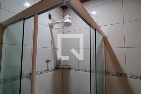 Casa à venda com 160m², 4 quartos e 1 vaga Casa à venda com 160m², 4 quartos e 1 vagaEdícula