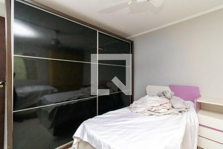 Casa à venda com 270m², 6 quartos e 4 vagasQuarto 4