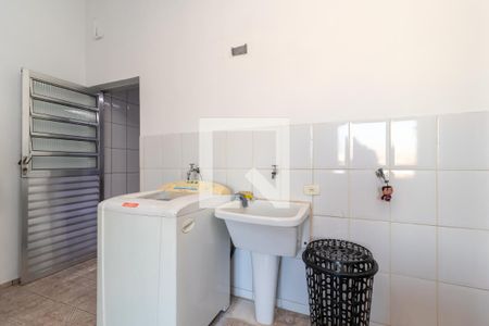 Casa à venda com 270m², 6 quartos e 4 vagasÁrea de Serviço 1