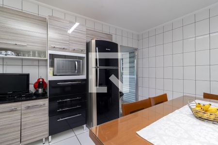 Casa à venda com 270m², 6 quartos e 4 vagasCozinha