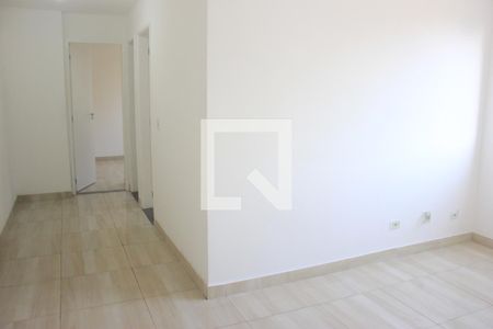 corredor  de apartamento para alugar com 2 quartos, 45m² em Água Chata, Guarulhos