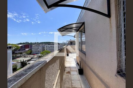 Apartamento para alugar com 55m², 3 quartos e 1 vaga Apartamento para alugar com 55m², 3 quartos e 1 vagaVaranda