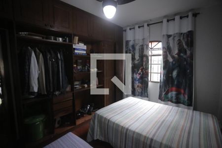 Casa à venda com 212m², 3 quartos e 4 vagasQuarto 3