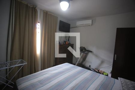 Casa à venda com 212m², 3 quartos e 4 vagasSuite