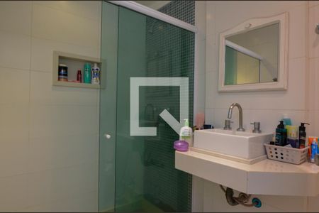 Apartamento à venda com 500m², 4 quartos e 2 vagas Apartamento à venda com 500m², 4 quartos e 2 vagasBanheiro