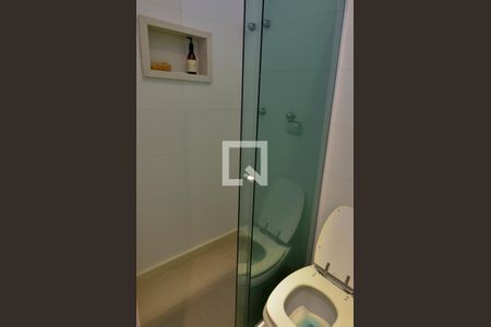 Apartamento à venda com 500m², 4 quartos e 2 vagas Apartamento à venda com 500m², 4 quartos e 2 vagasBanheiro