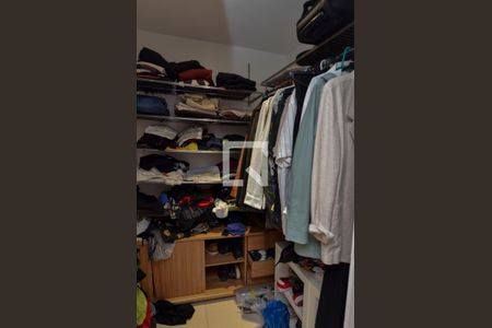 Apartamento à venda com 500m², 4 quartos e 2 vagas Apartamento à venda com 500m², 4 quartos e 2 vagasDespensa