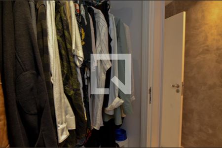 Apartamento à venda com 500m², 4 quartos e 2 vagas Apartamento à venda com 500m², 4 quartos e 2 vagasDespensa