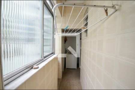 Apartamento à venda com 71m², 2 quartos e sem vaga Apartamento à venda com 71m², 2 quartos e sem vagaÁrea de Serviço