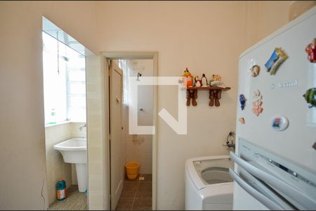 Apartamento à venda com 71m², 2 quartos e sem vaga Apartamento à venda com 71m², 2 quartos e sem vagaÁrea de Serviço