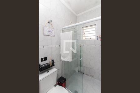 Casa à venda com 161m², 4 quartos e 3 vagas Casa à venda com 161m², 4 quartos e 3 vagasBanheiro da Suíte 1