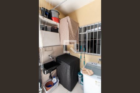 Casa à venda com 161m², 4 quartos e 3 vagas Casa à venda com 161m², 4 quartos e 3 vagasÁrea de Serviço e Espaço Gourmet