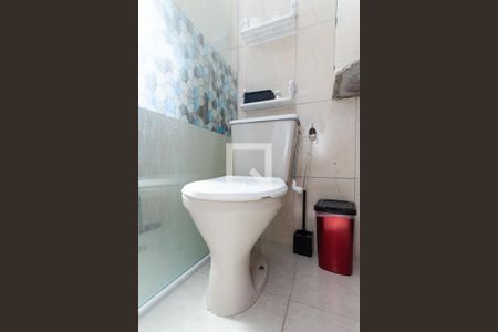 Casa à venda com 161m², 4 quartos e 3 vagas Casa à venda com 161m², 4 quartos e 3 vagasBanheiro dos Quartos