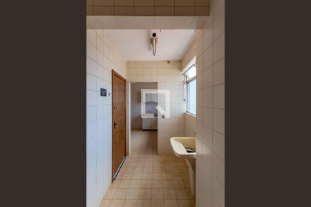 Apartamento à venda com 251m², 3 quartos e 2 vagas Apartamento à venda com 251m², 3 quartos e 2 vagasÁrea de Serviço