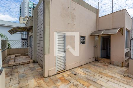 Apartamento à venda com 251m², 3 quartos e 2 vagas Apartamento à venda com 251m², 3 quartos e 2 vagasTérreo