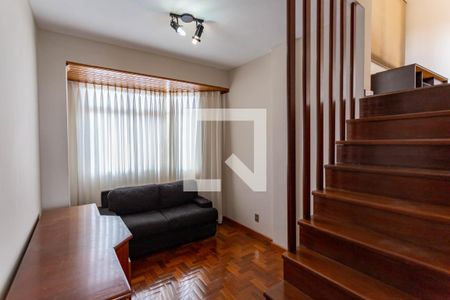 Apartamento à venda com 251m², 3 quartos e 2 vagas Apartamento à venda com 251m², 3 quartos e 2 vagasSala intima